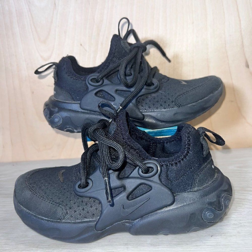 Nike Presto GS "Triple Black" BQ4002-005 Youth 12‎